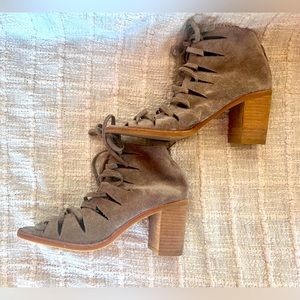 Jeffrey Campbell Lace Up Sandals